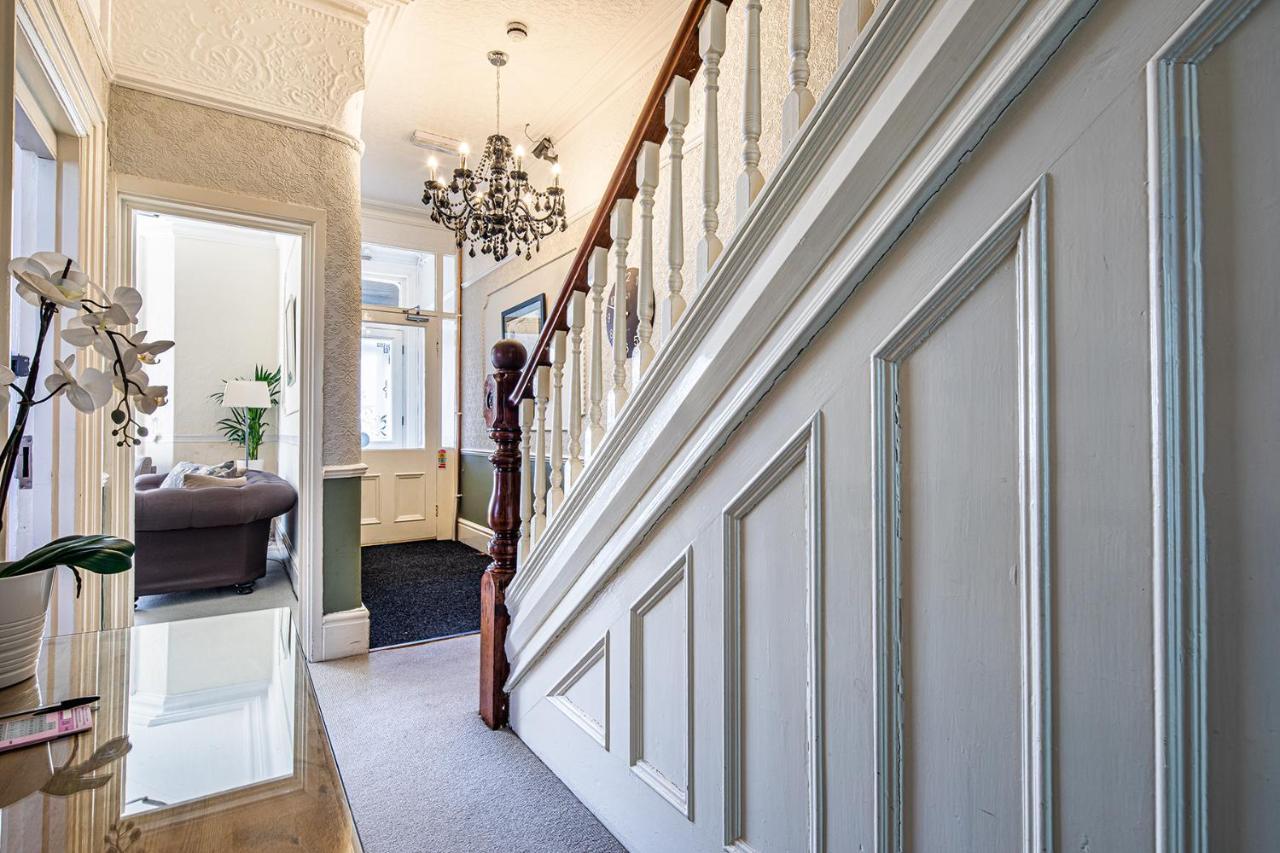 Fountains Guest House - Harrogate Stays 外观 照片
