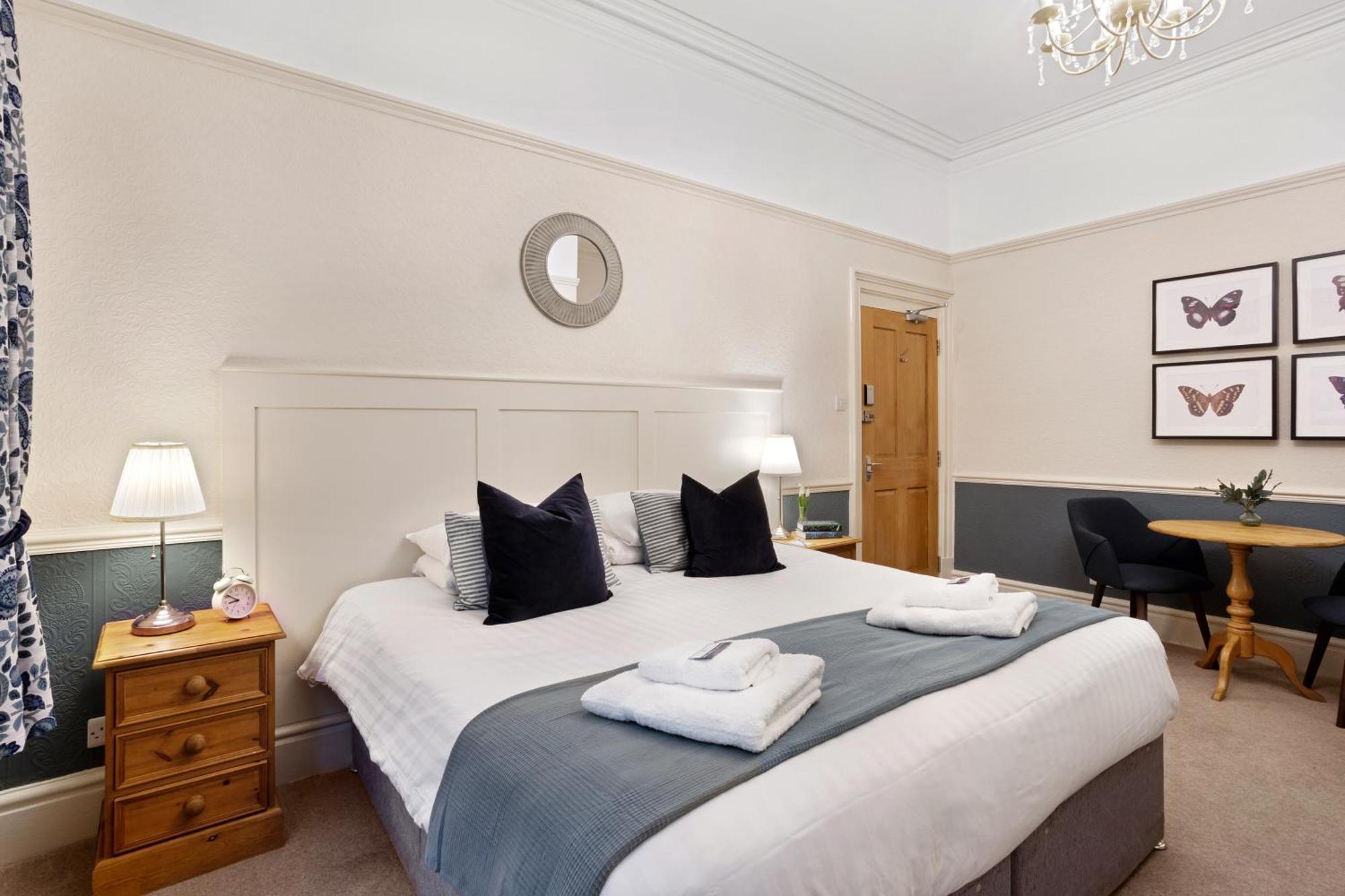 Fountains Guest House - Harrogate Stays 外观 照片