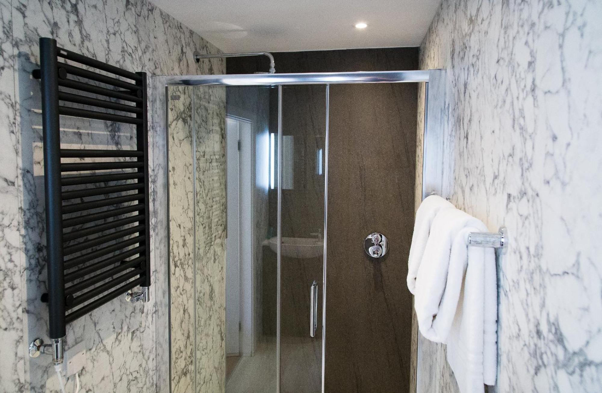 Fountains Guest House - Harrogate Stays 外观 照片